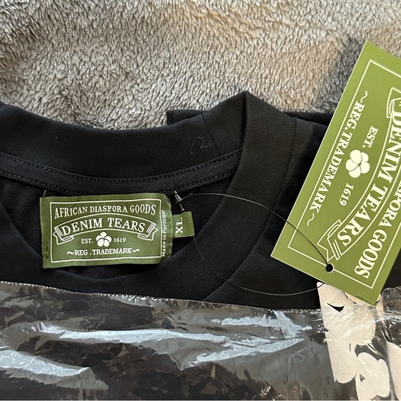 Denim Tears Black Cotton Wreath Floral T-Shirt XL • New With Tags - Picture 2 of 3